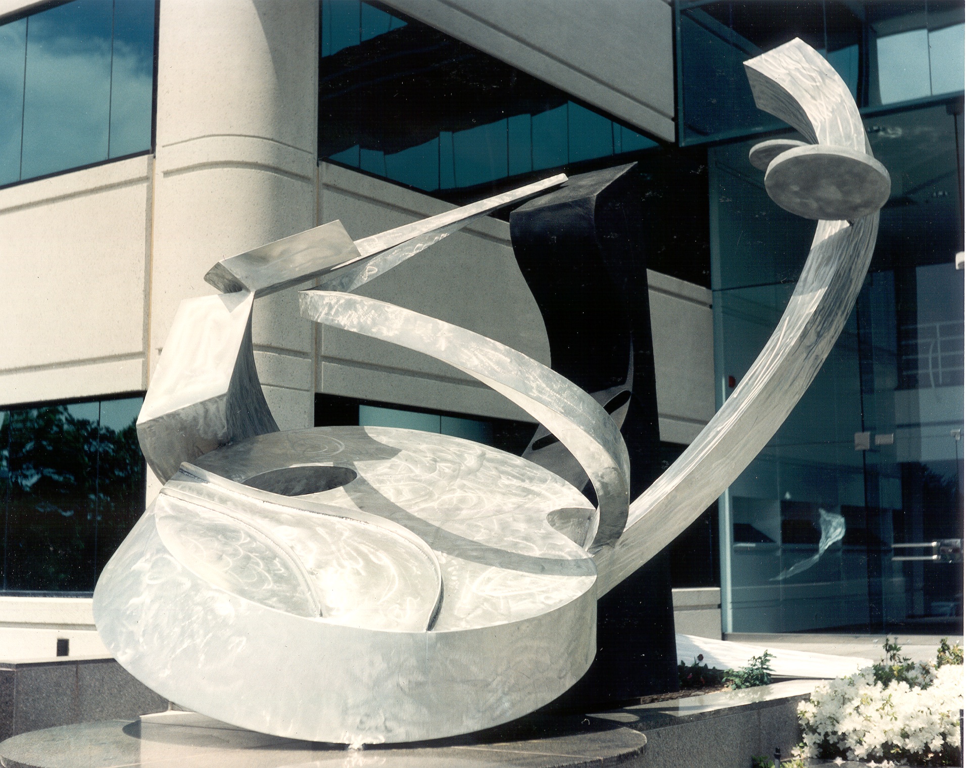 Vortex sculpture by Stephen Solomon